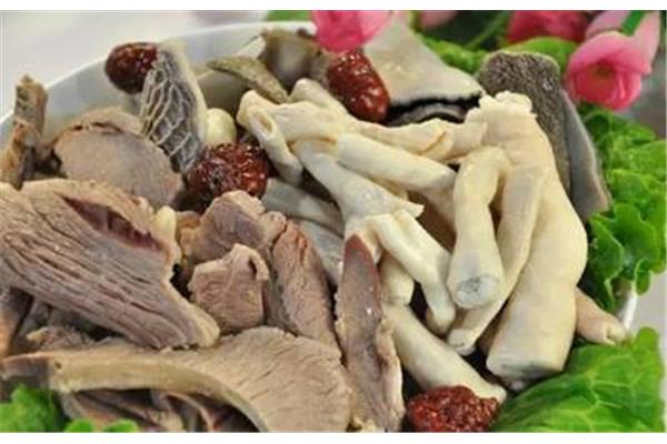 咽炎可以吃羊肉吗?慢性咽炎应该避免哪些食物?